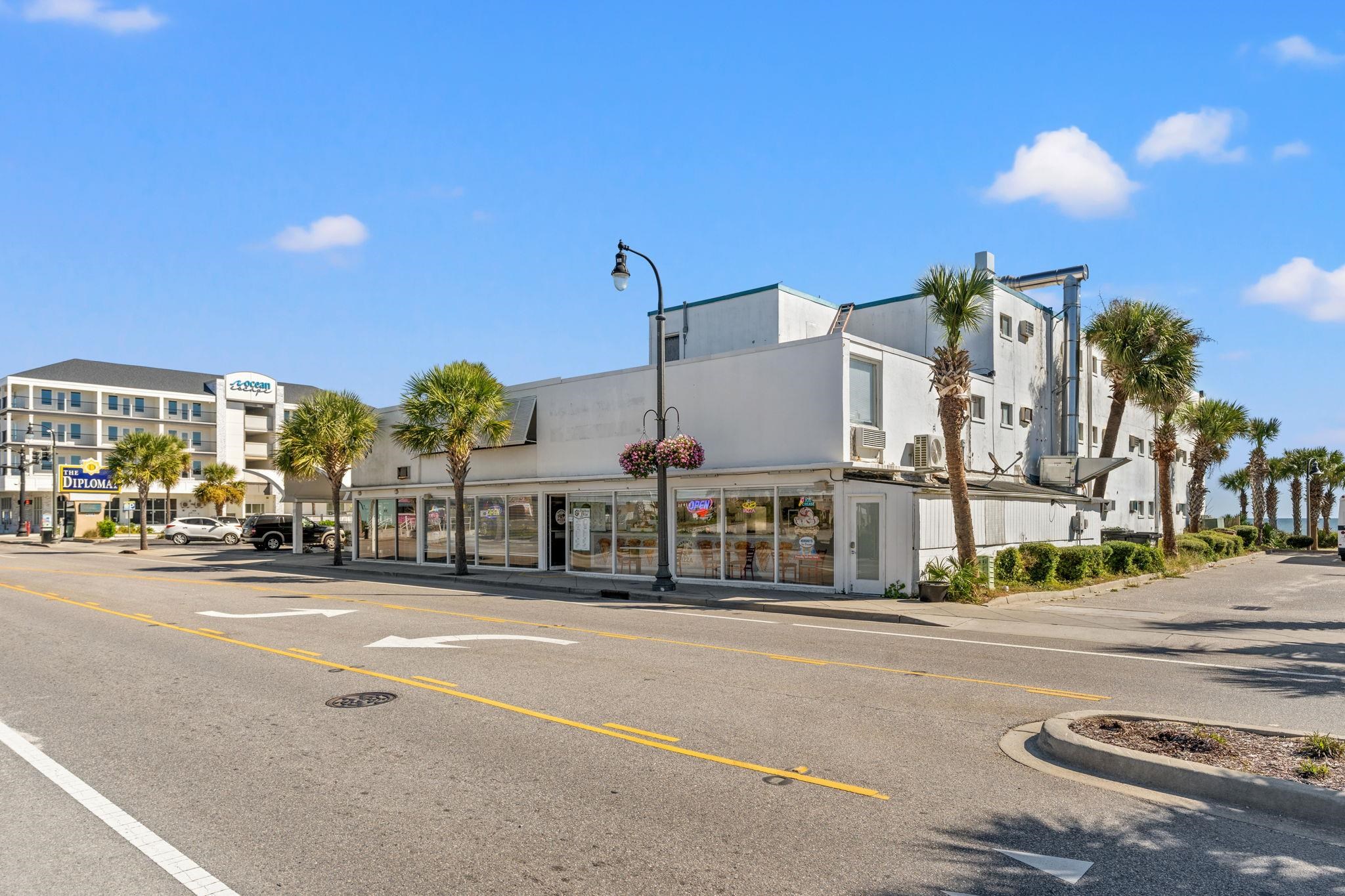 606 N Ocean Blvd. Unit: 301 7th Ave N