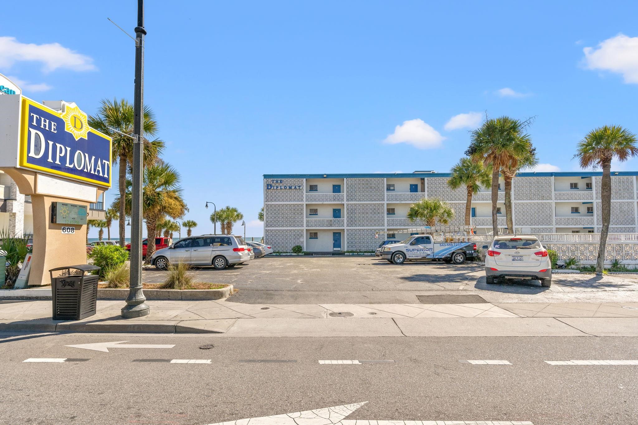 606 N Ocean Blvd. Unit: 301 7th Ave N