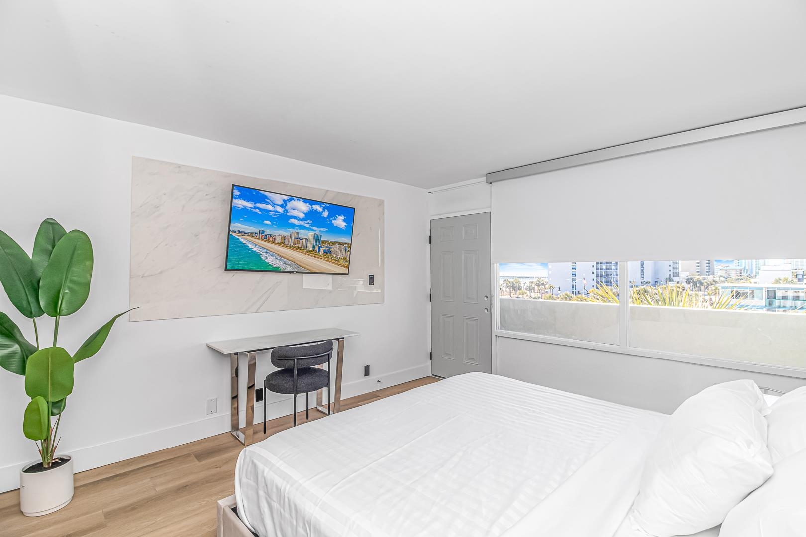 507 -509 Ocean Blvd. N Unit: 5th and Ocean