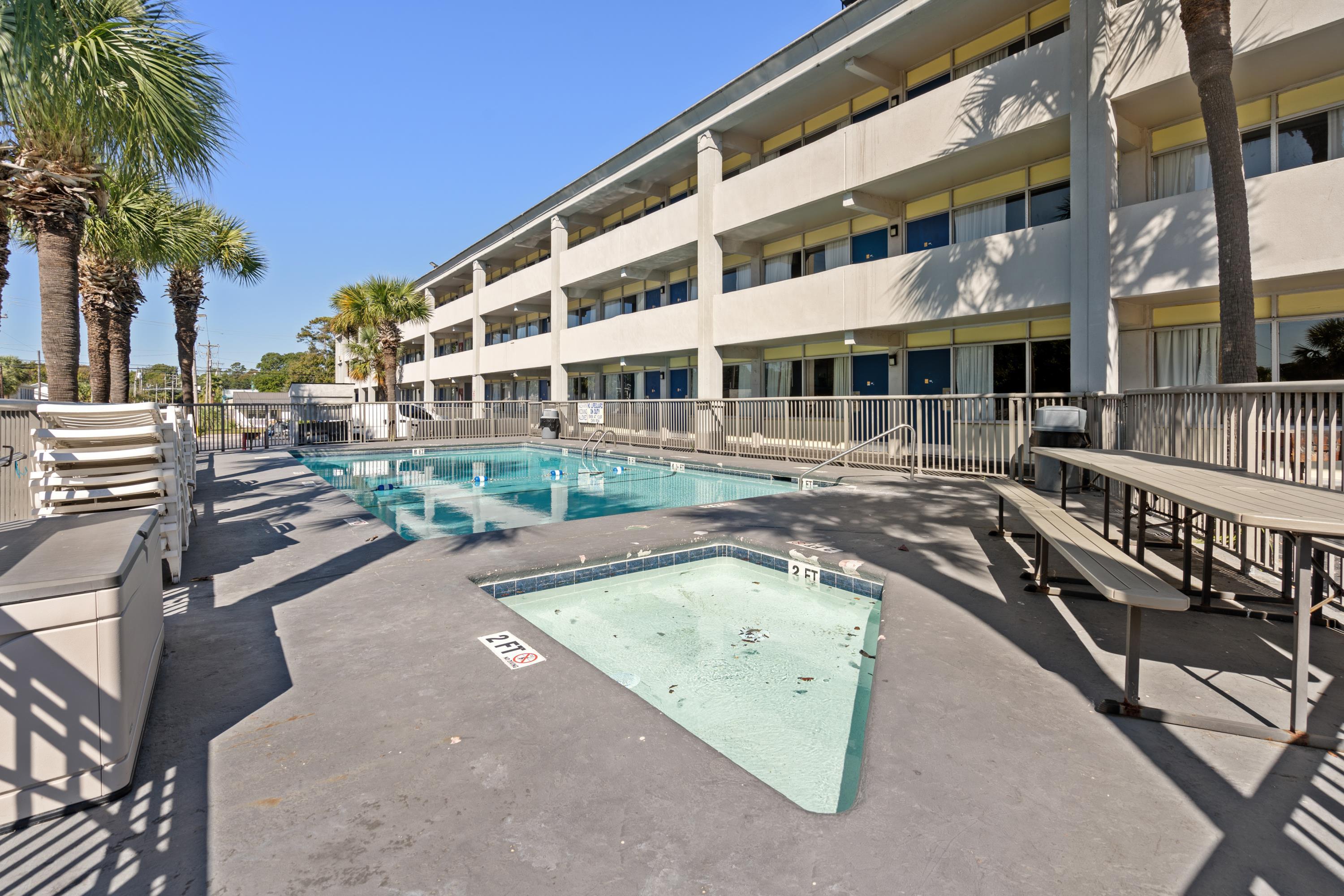 806 S Ocean Blvd.