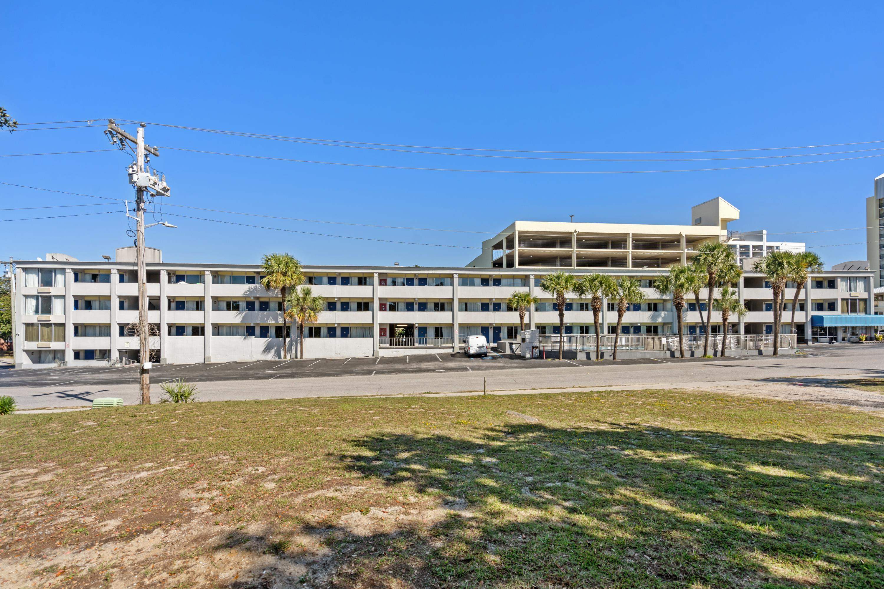 806 S Ocean Blvd.