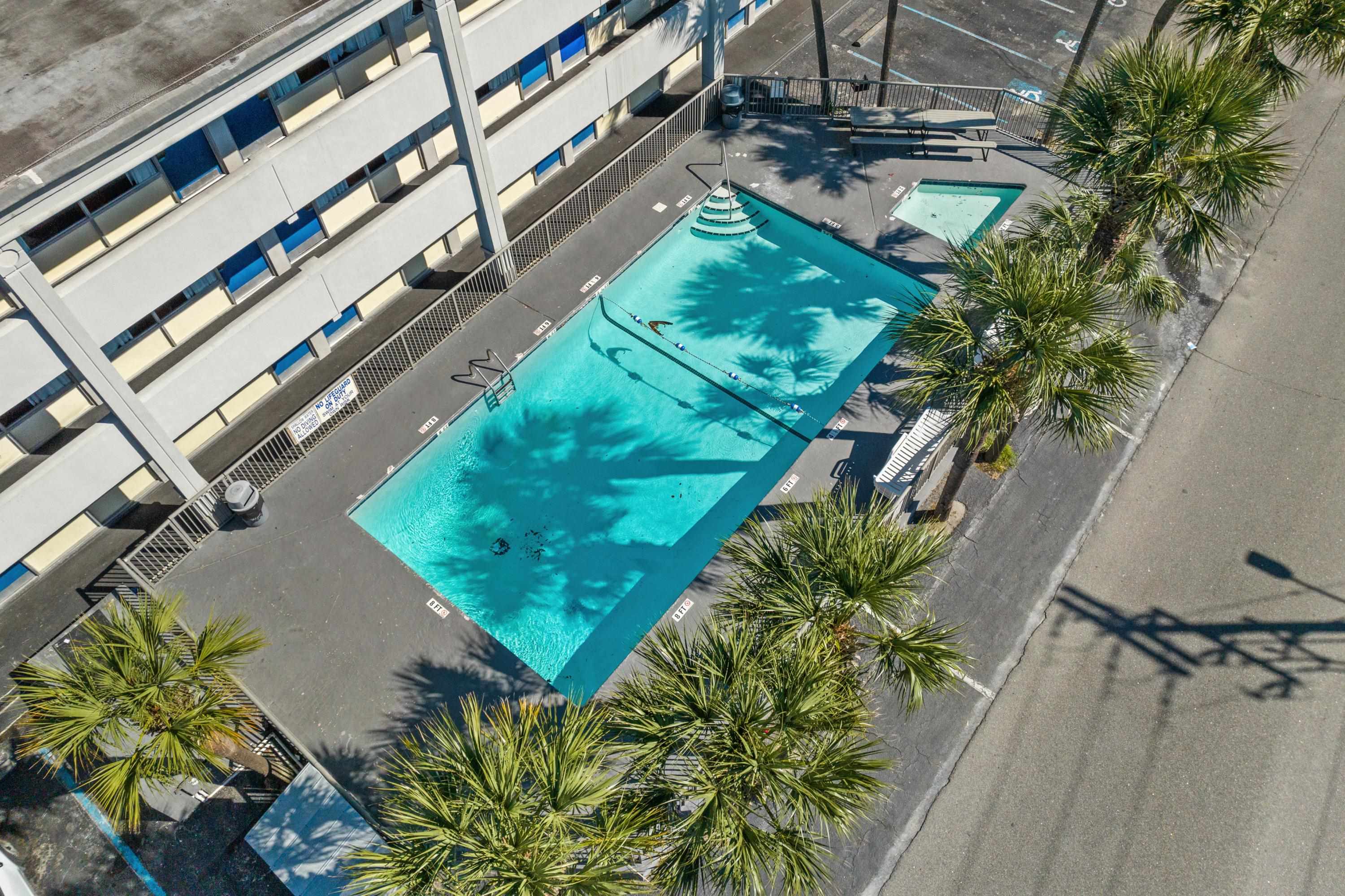 806 S Ocean Blvd.