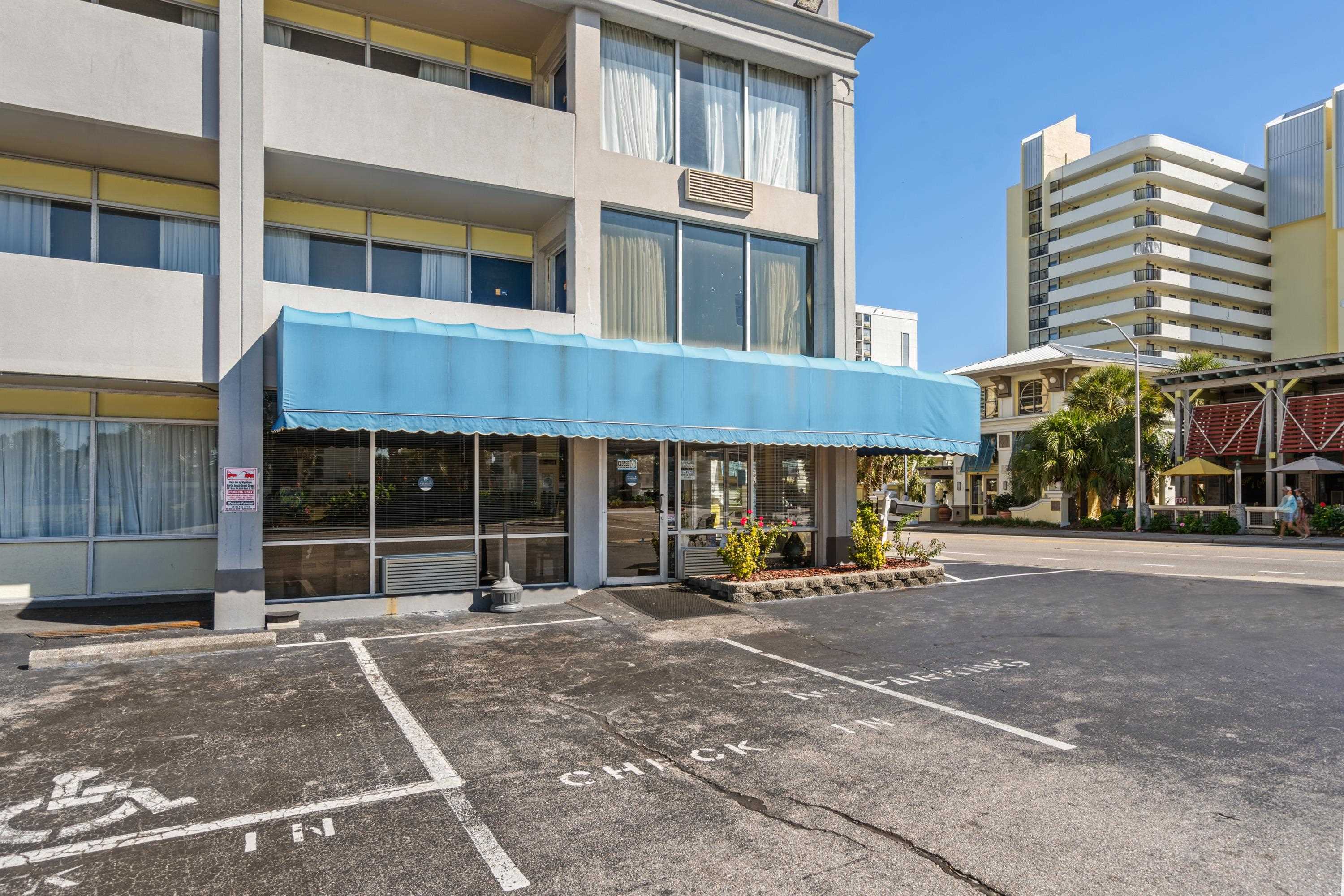 806 S Ocean Blvd.