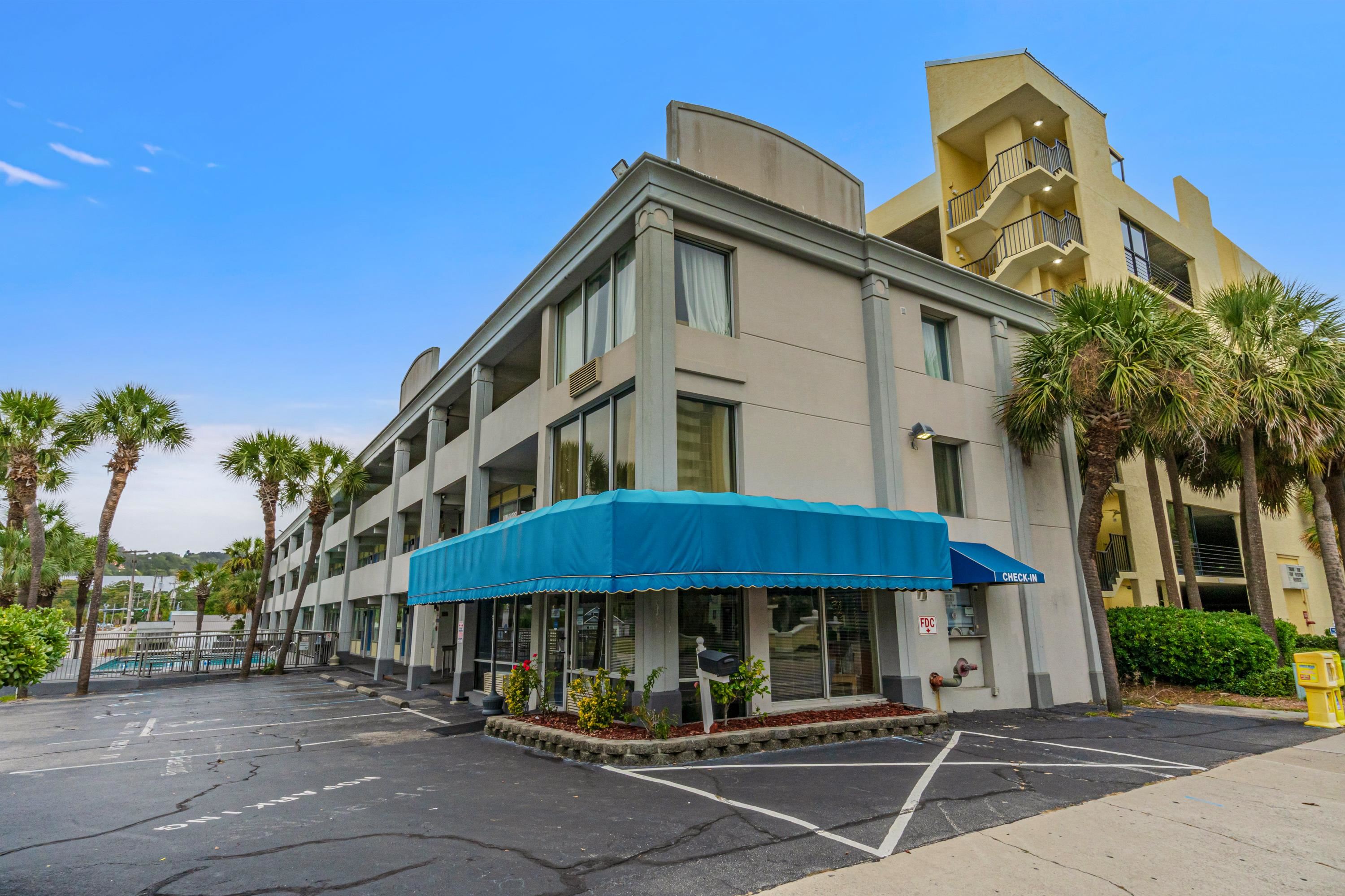 806 S Ocean Blvd.