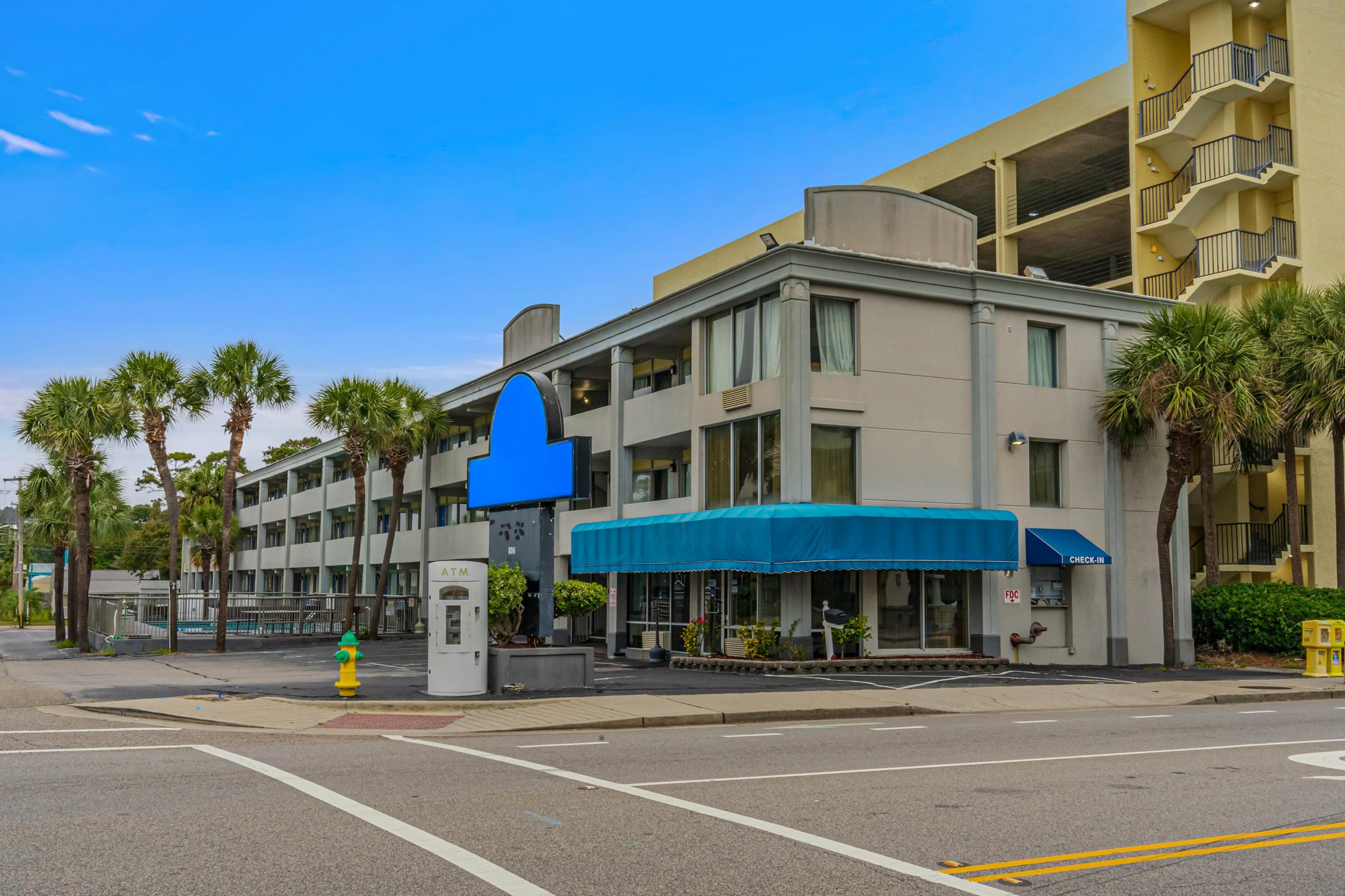806 S Ocean Blvd.