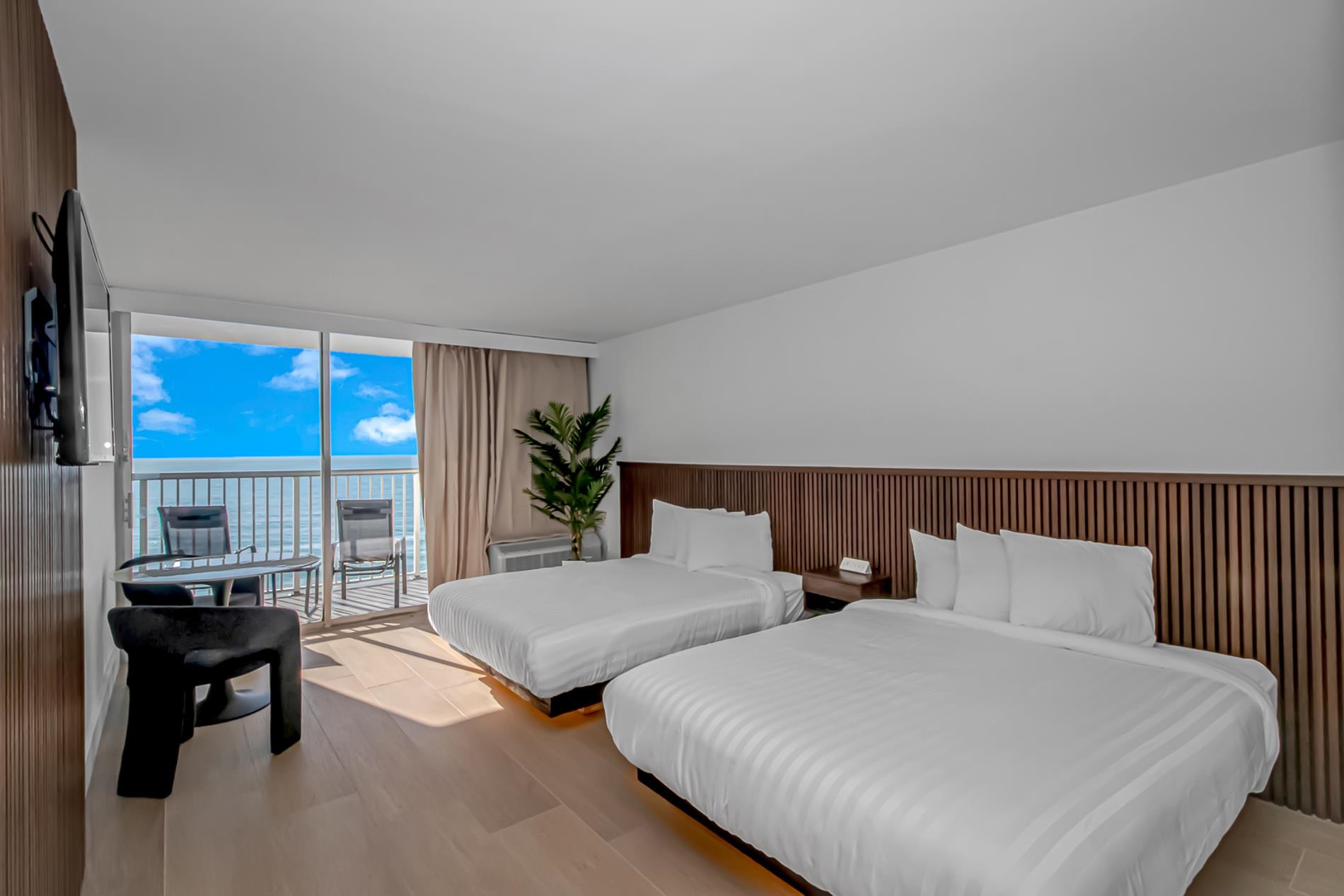 2209 S Ocean Blvd. Unit: all units