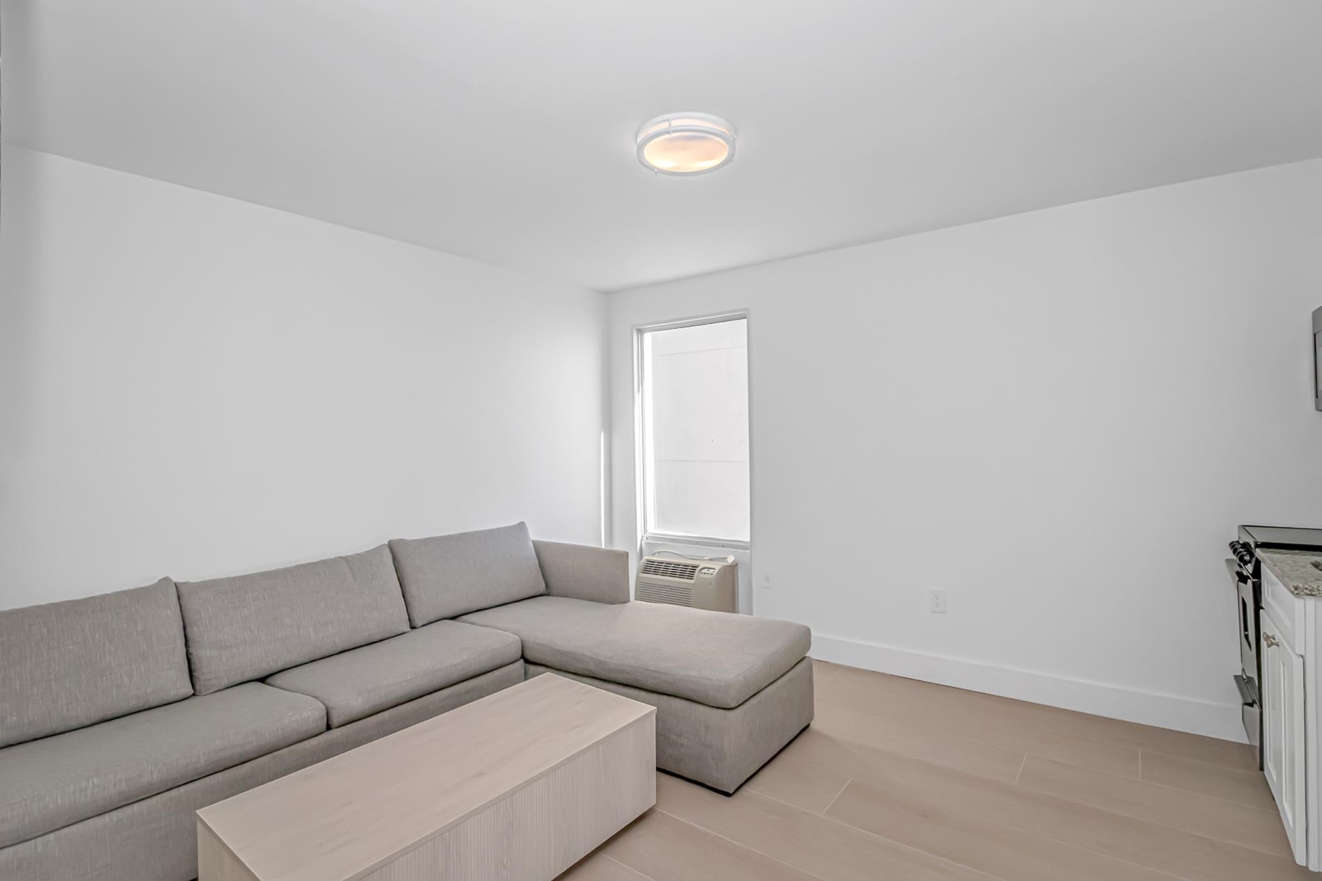 2209 S Ocean Blvd. Unit: all units