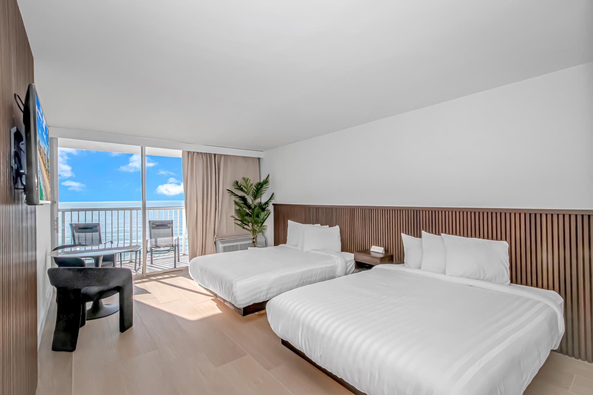 2209 S Ocean Blvd. Unit: all units