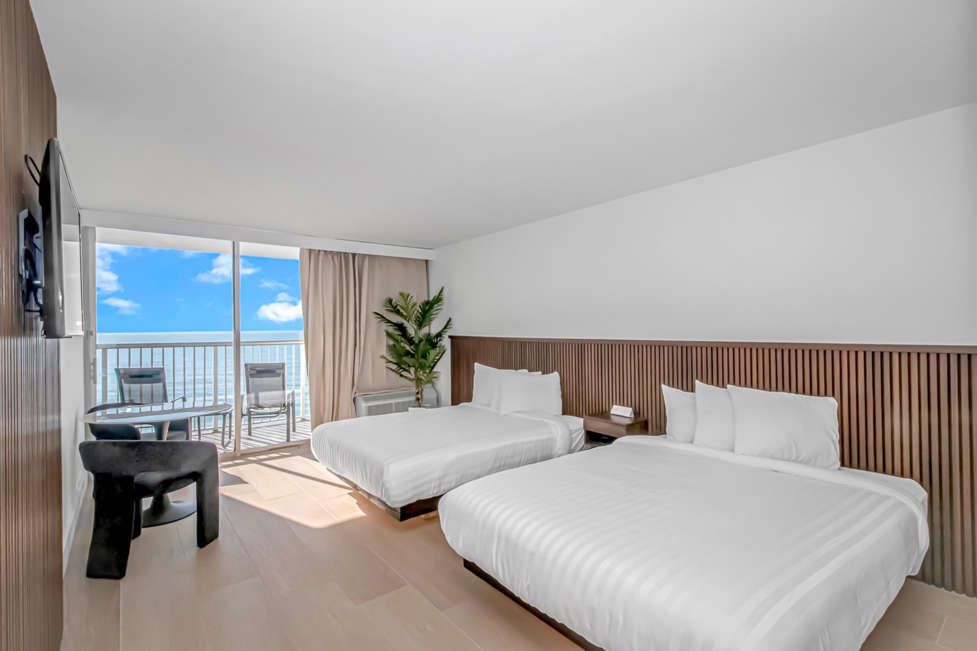 2209 S Ocean Blvd. Unit: all units