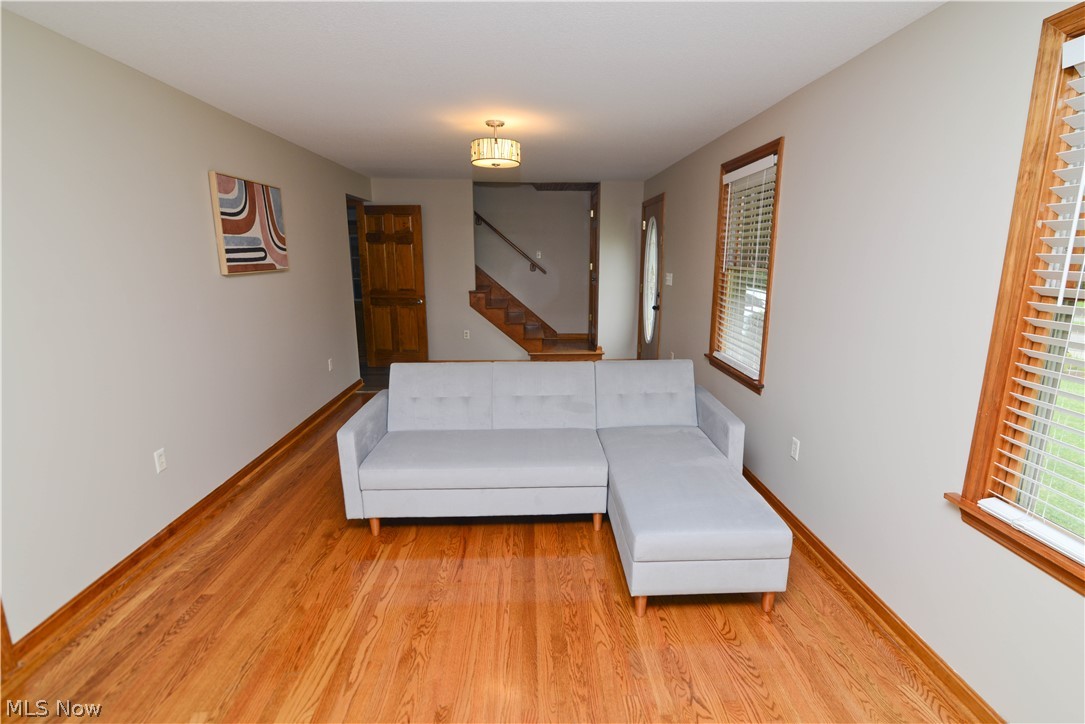 87 Overlook Boulevard