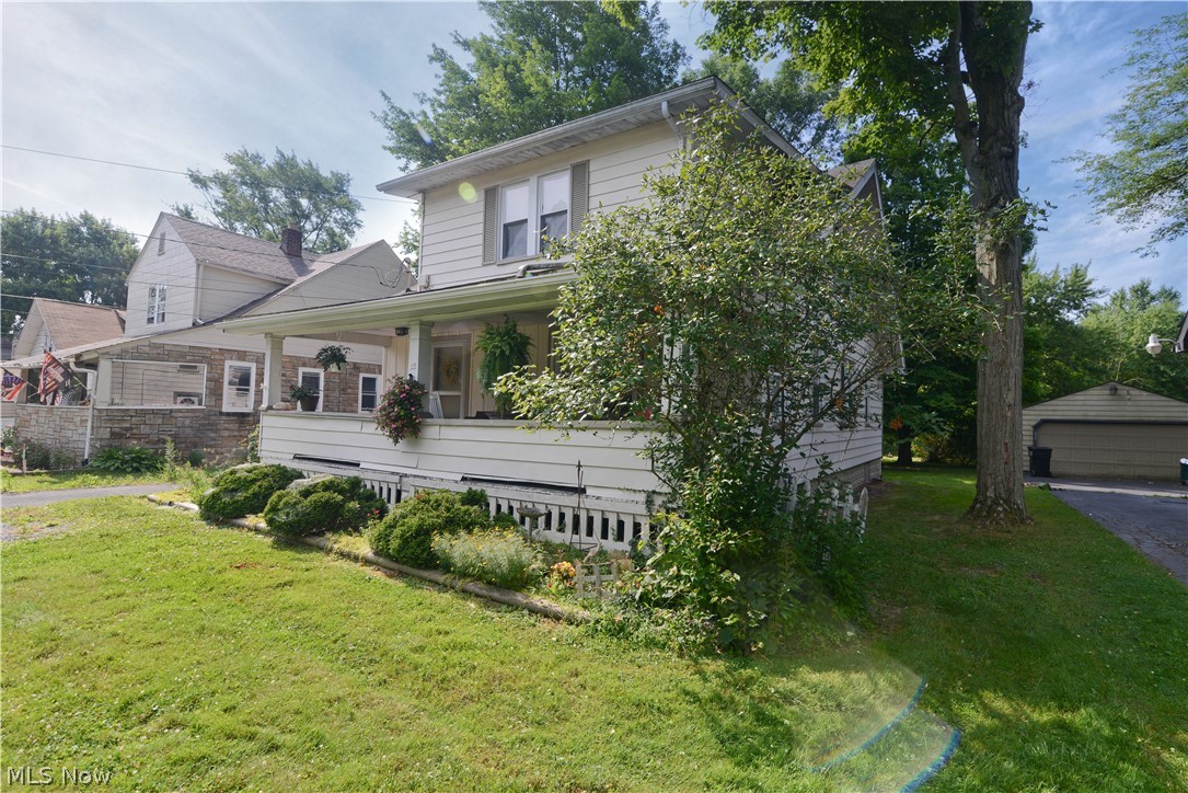 17 Massachusetts Avenue