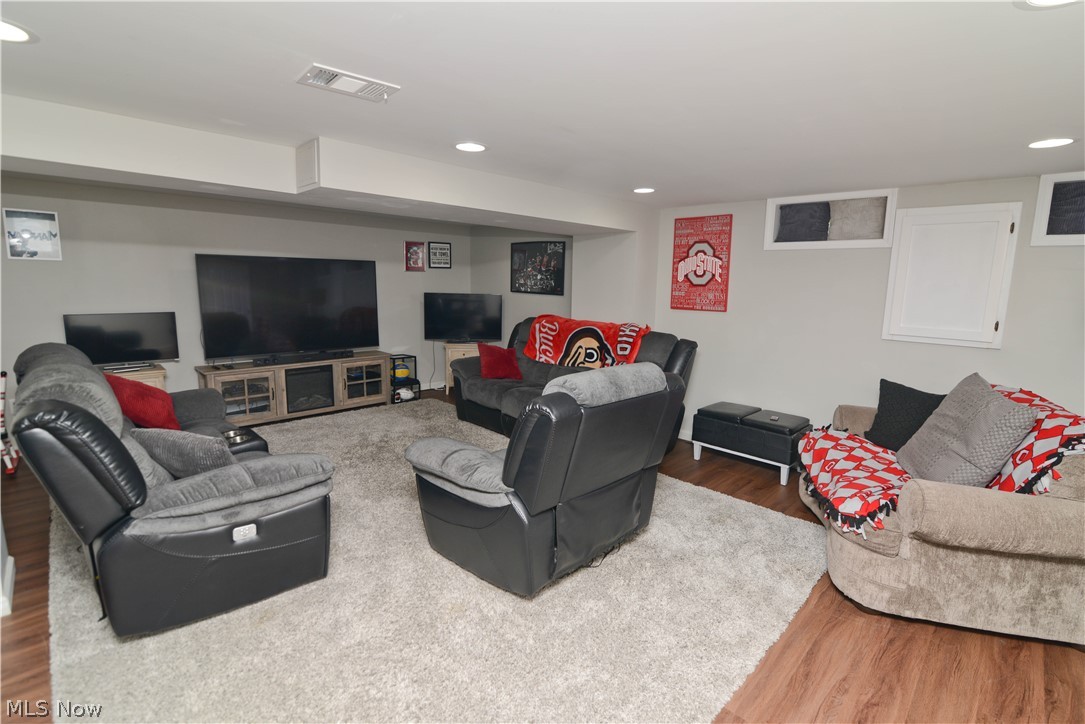 8696 Chesterton Drive
