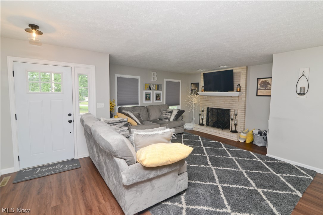 8696 Chesterton Drive