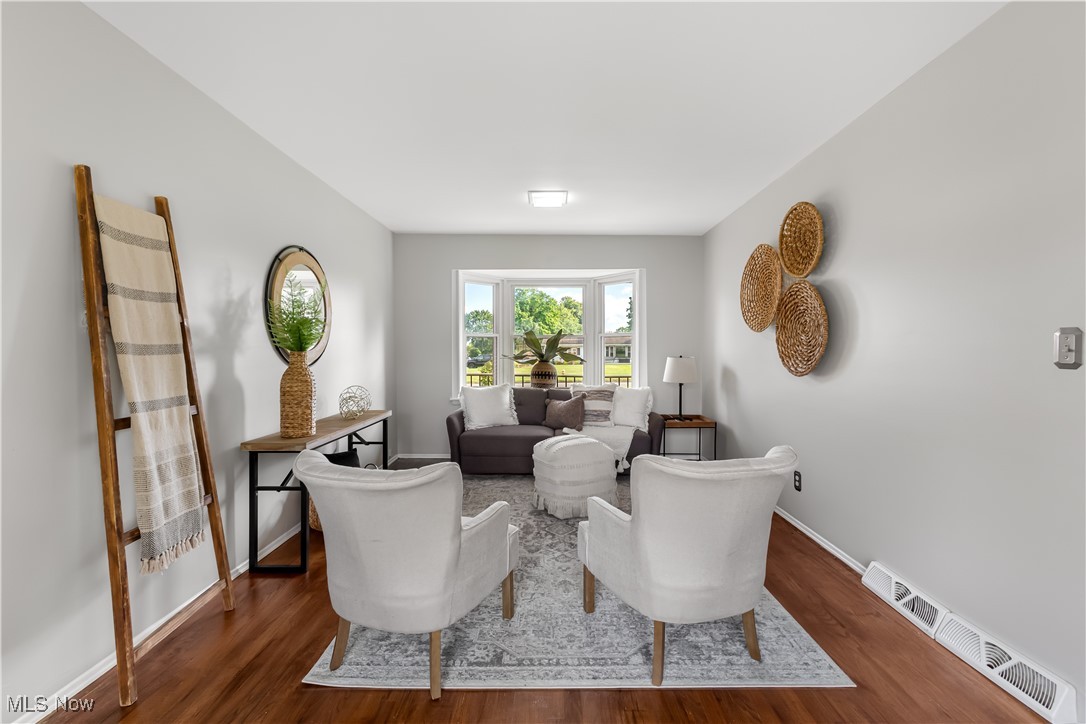 4524 Woodridge Drive
