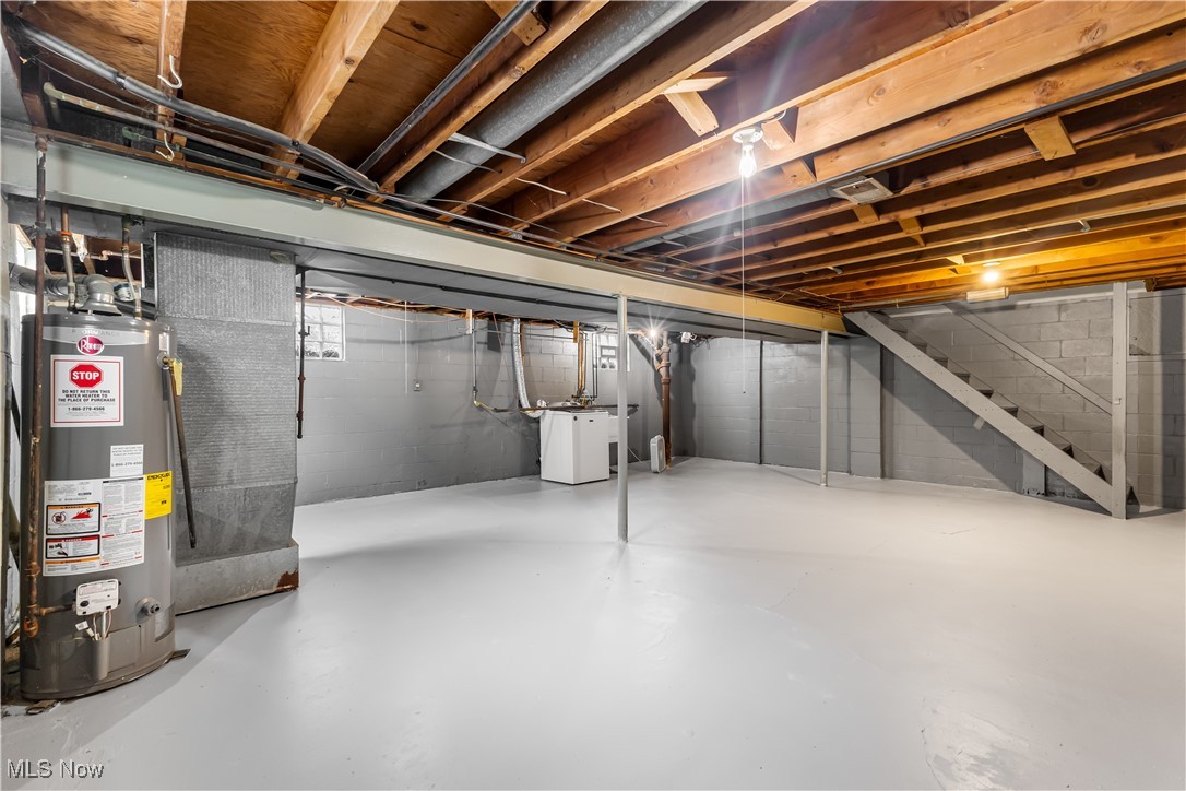 4524 Woodridge Drive