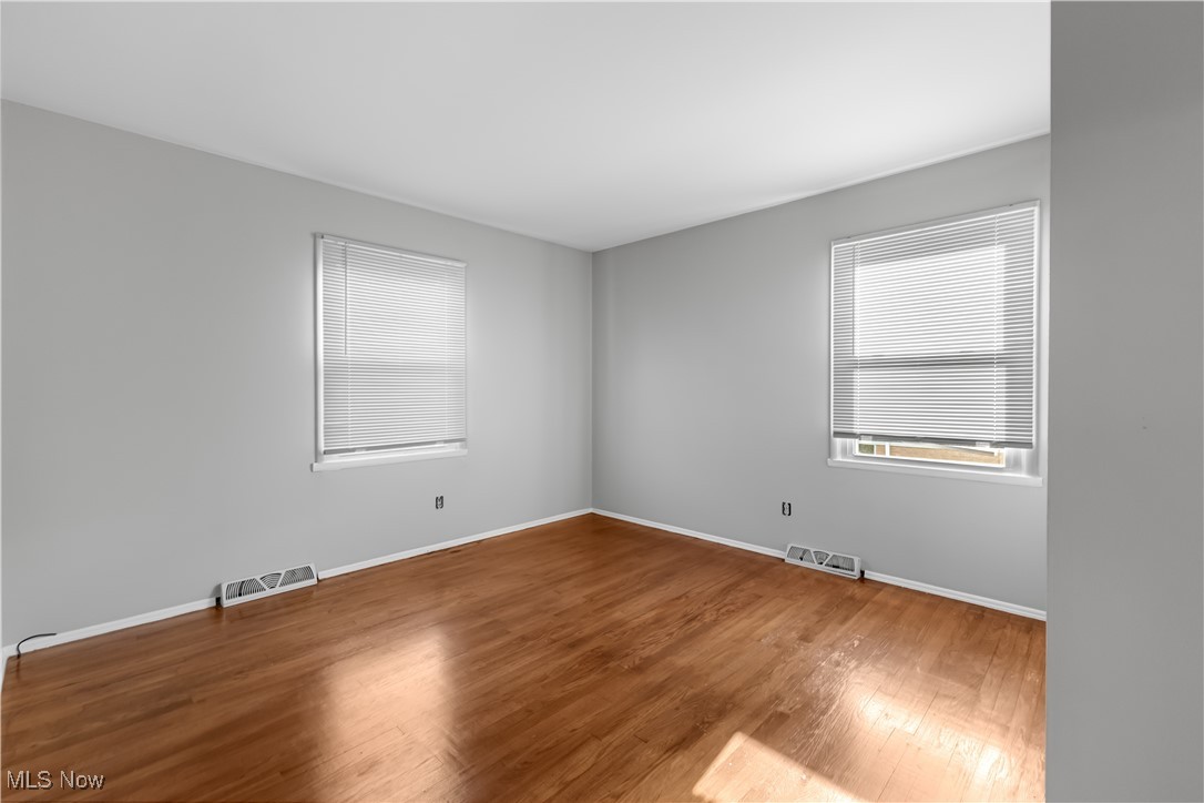4524 Woodridge Drive