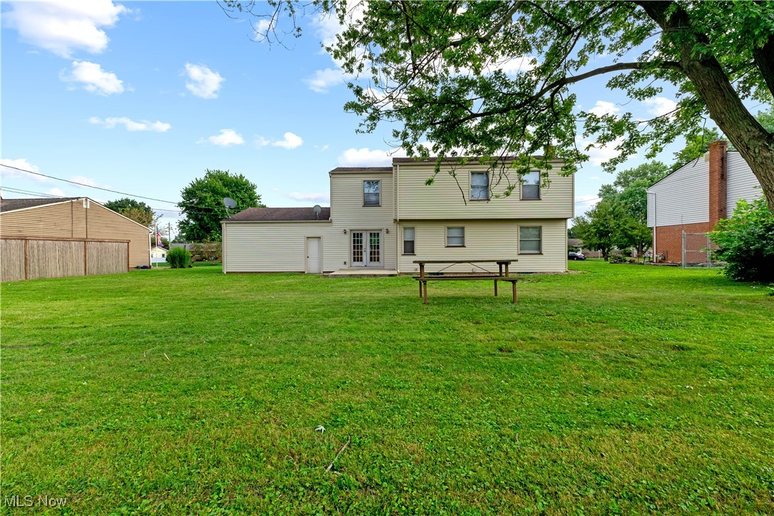 4524 Woodridge Drive