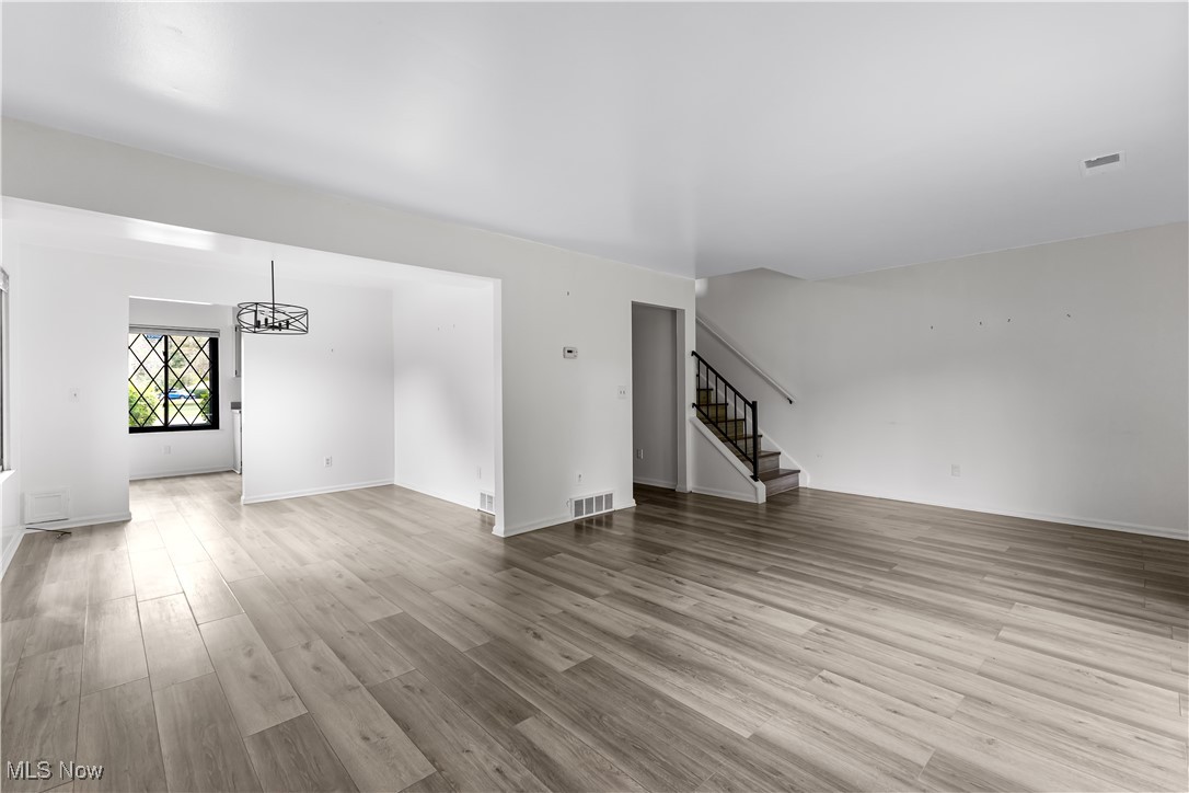 399 Quarry Lane NE F