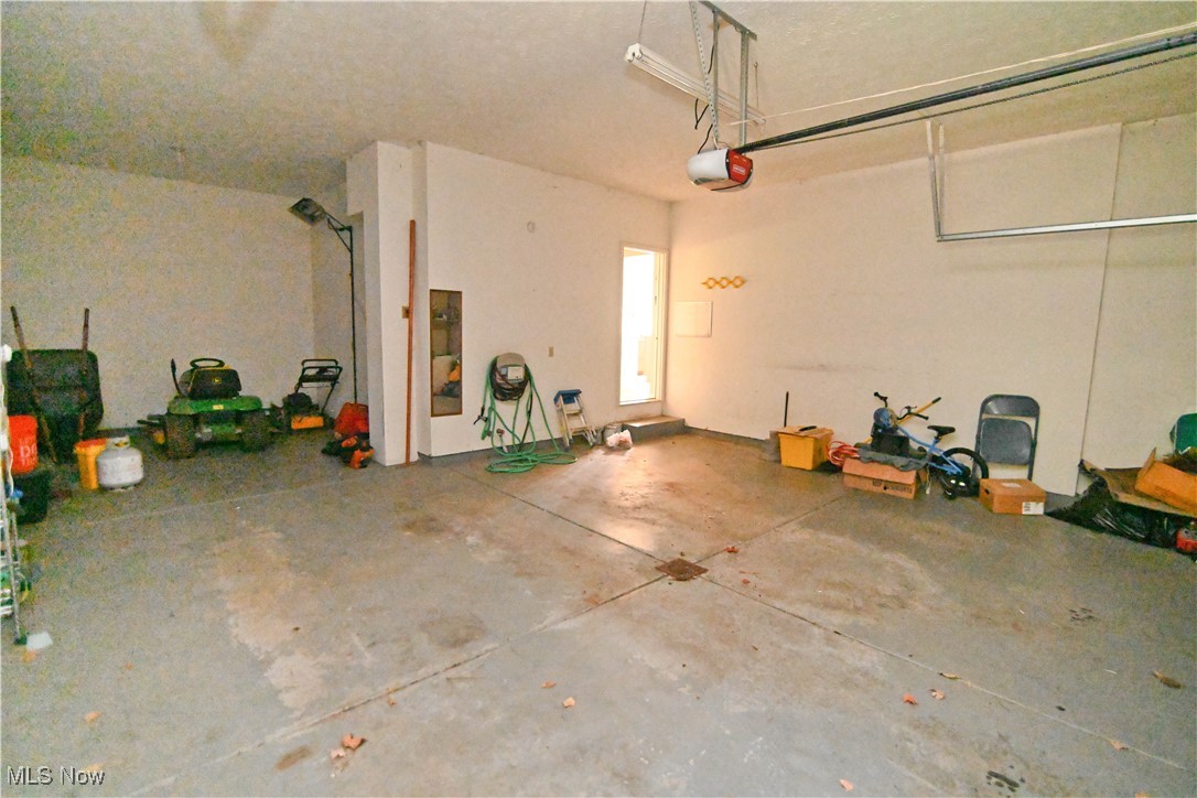 600 Hickory Hollow Drive