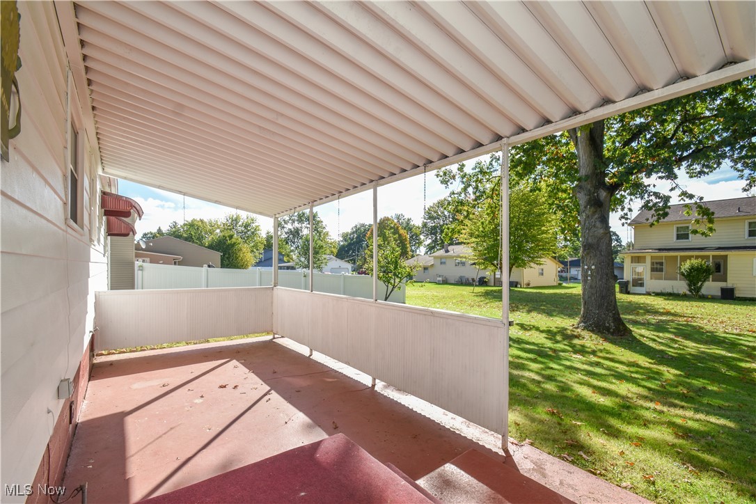 3904 Adrian Drive SE