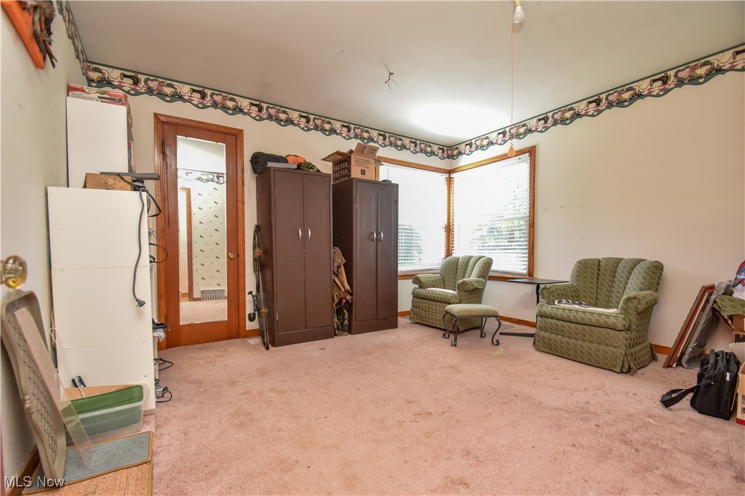 4574 Warren Meadville Road