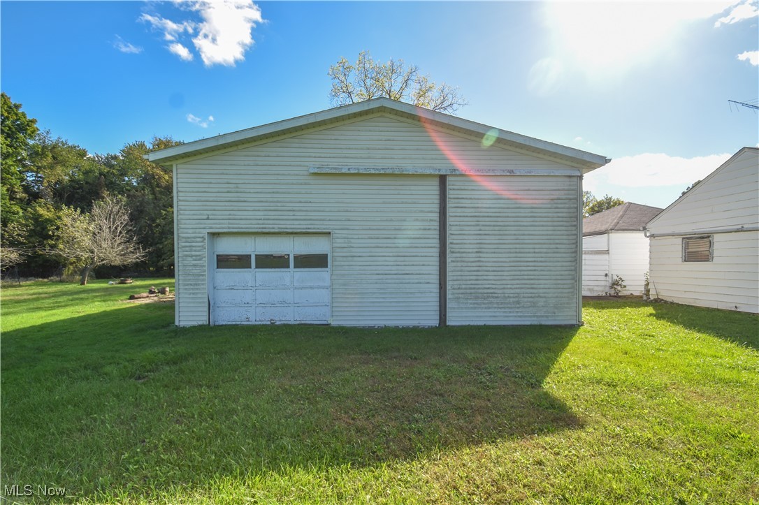 4574 Warren Meadville Road