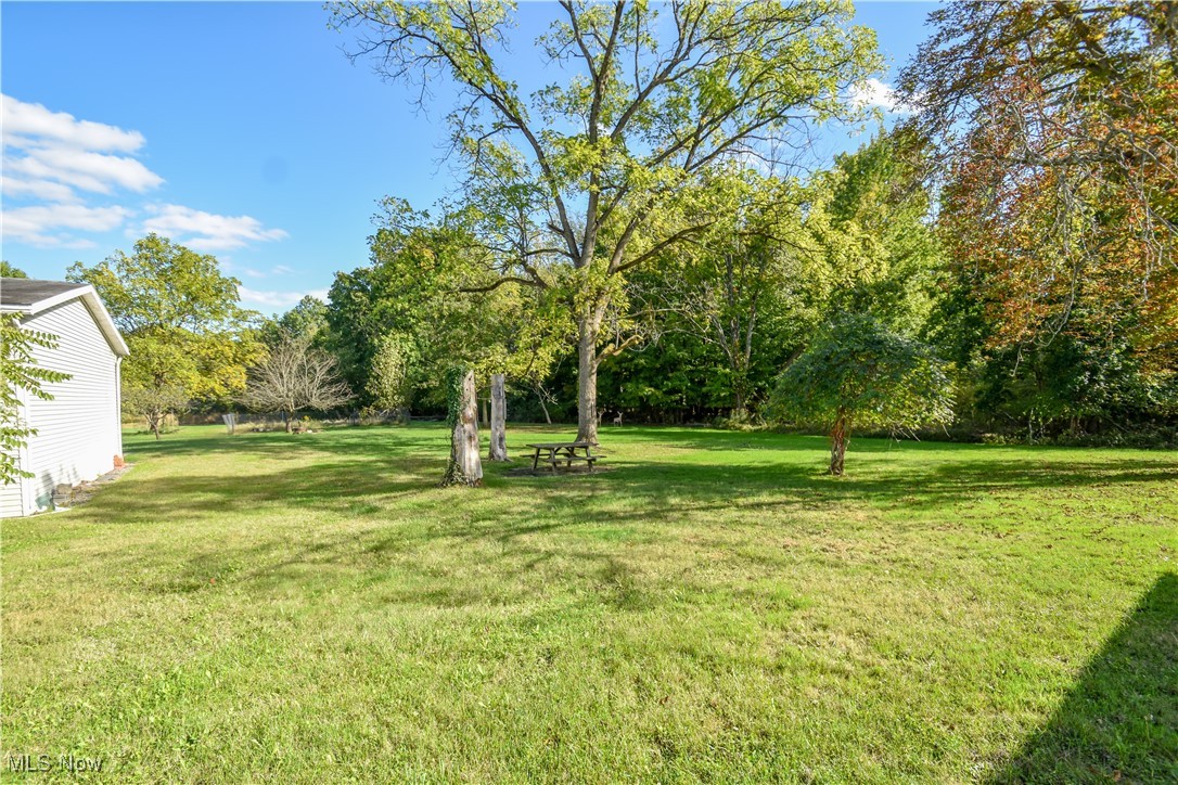 4574 Warren Meadville Road