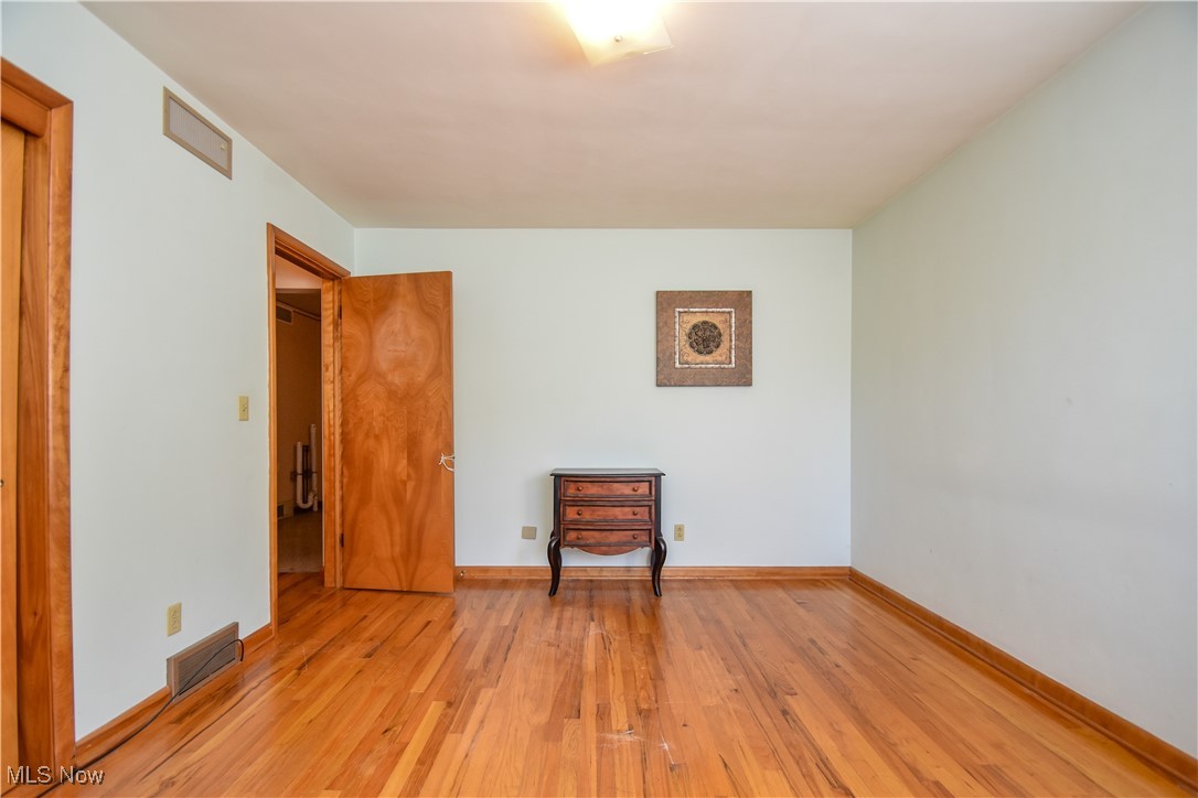 4574 Warren Meadville Road