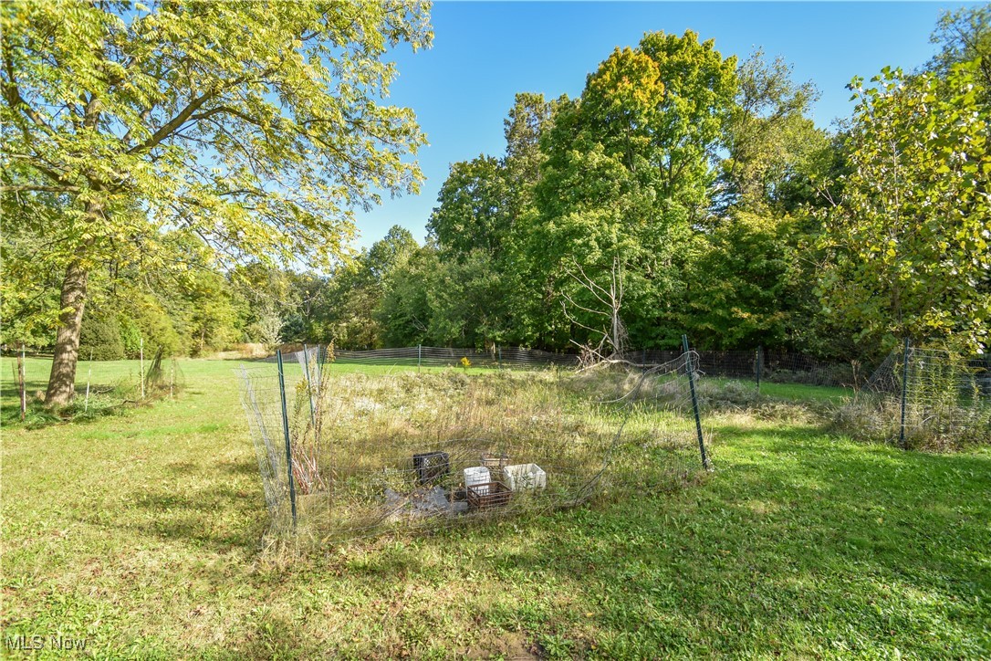 4574 Warren Meadville Road
