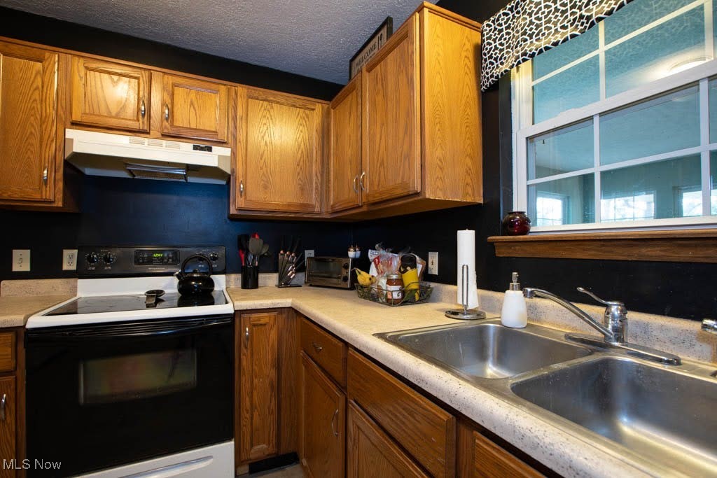 113 Leffingwell Drive