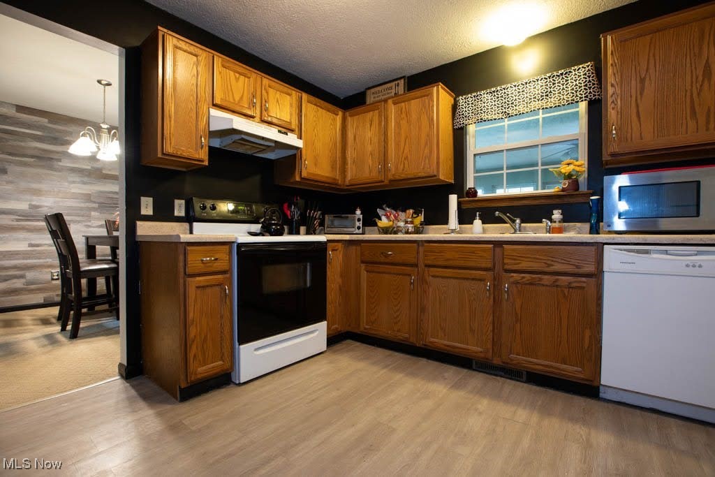 113 Leffingwell Drive