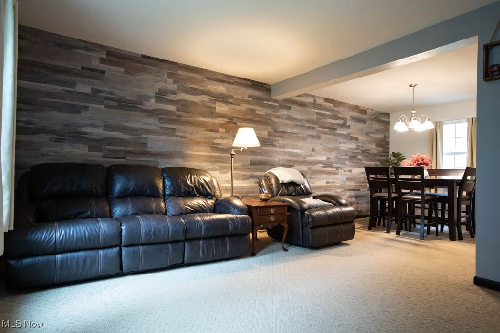 113 Leffingwell Drive