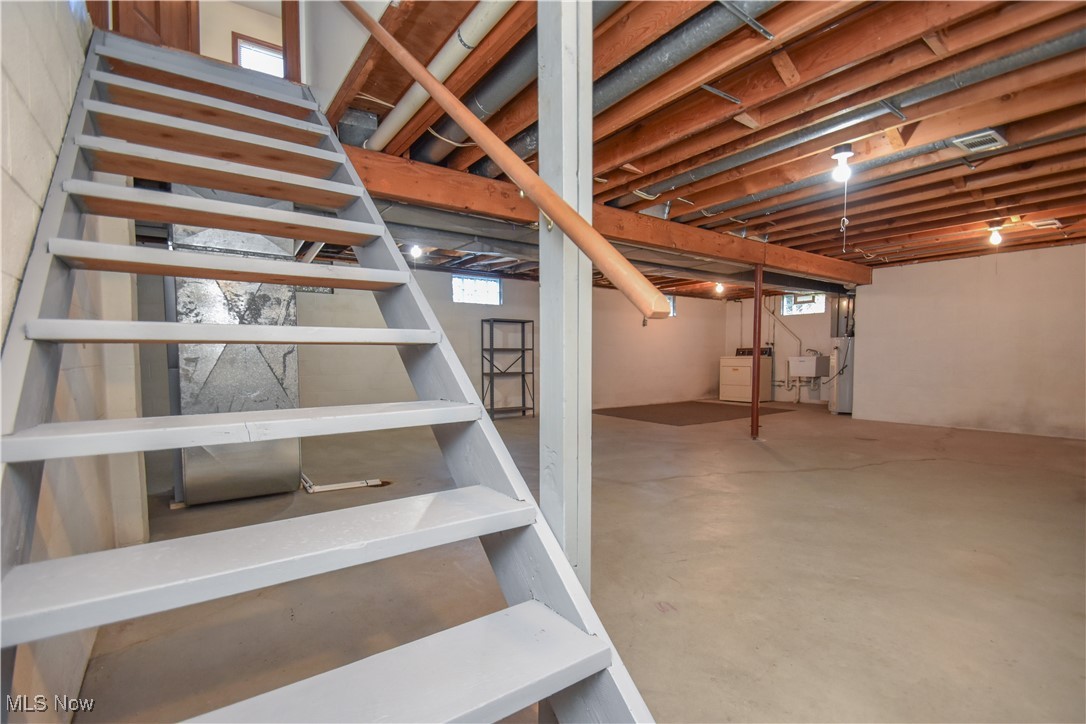 7350 Highland Avenue SW
