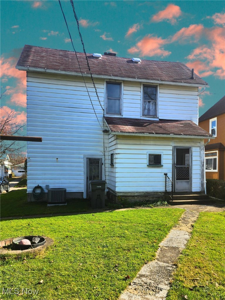 120 Whitney Avenue S