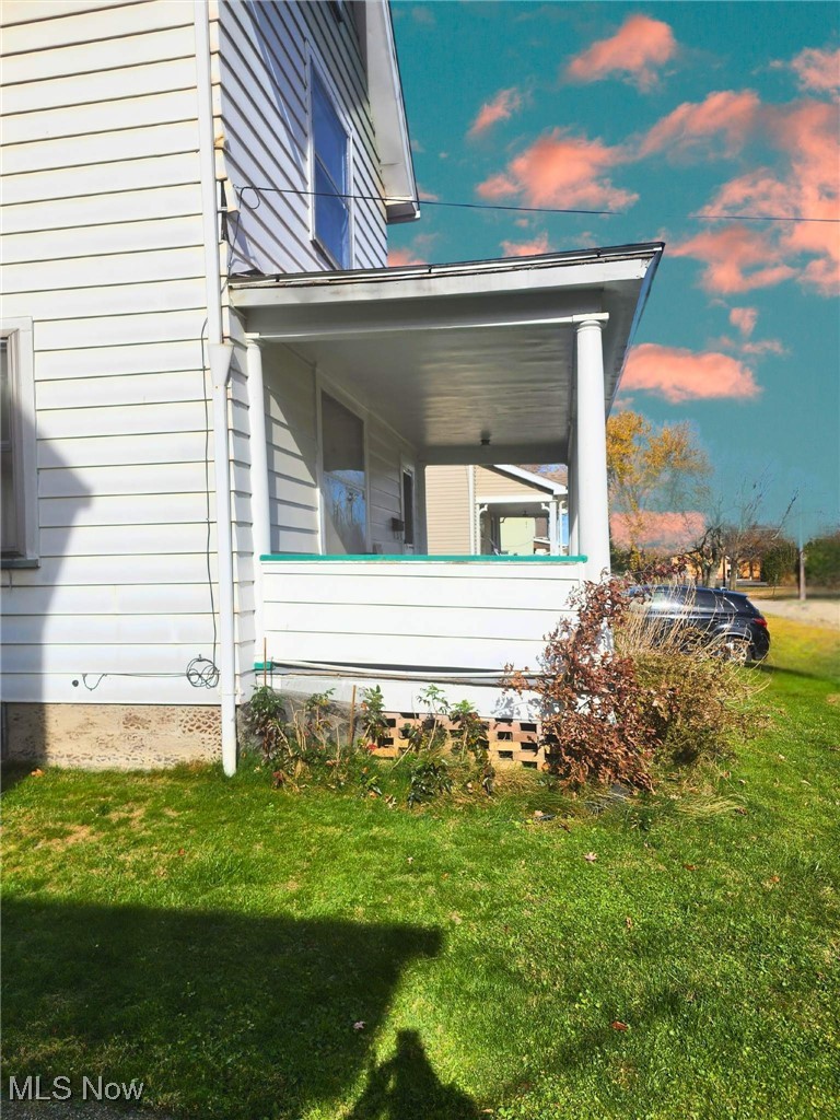 120 Whitney Avenue S
