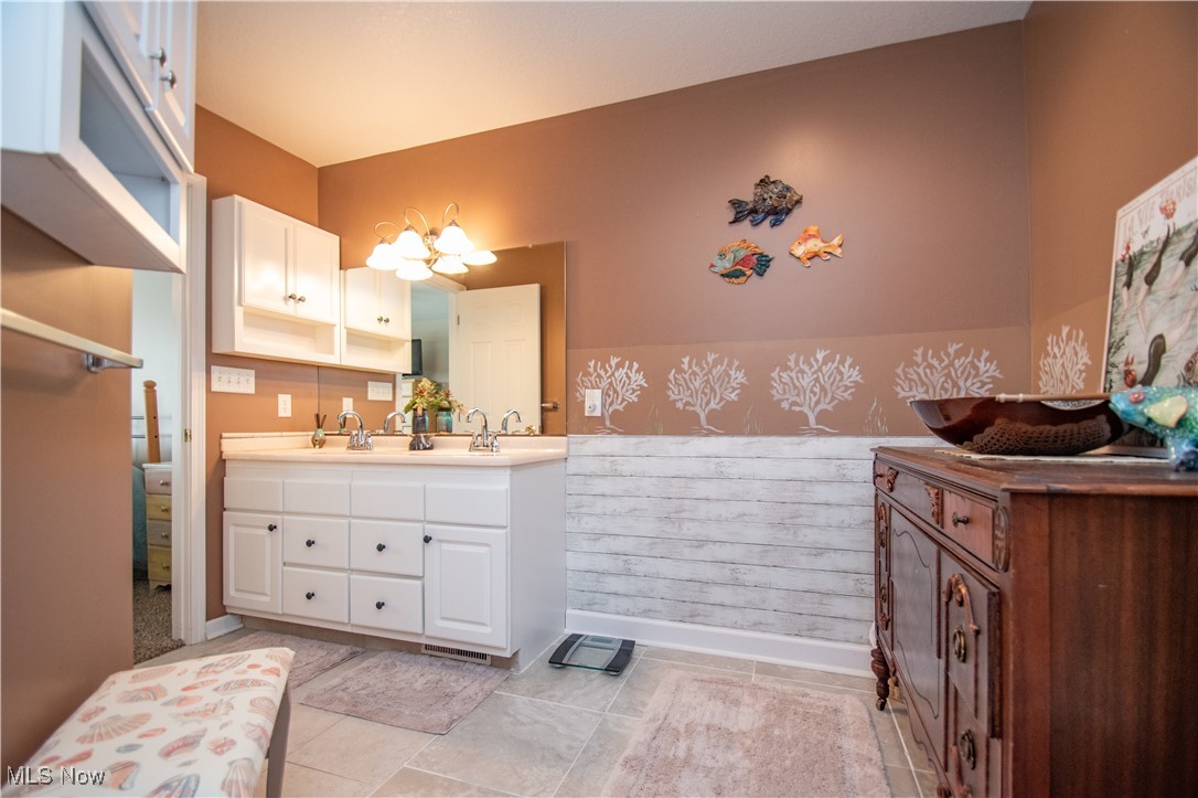 9278 Woodworth Road 902