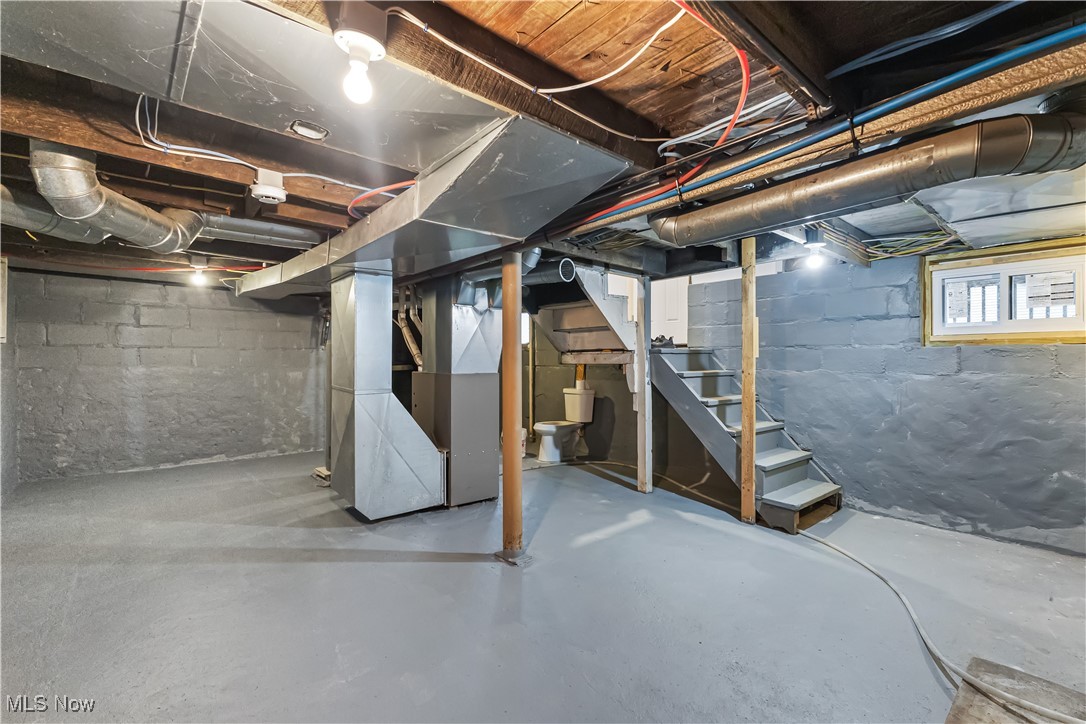 2424 Wilcox Street