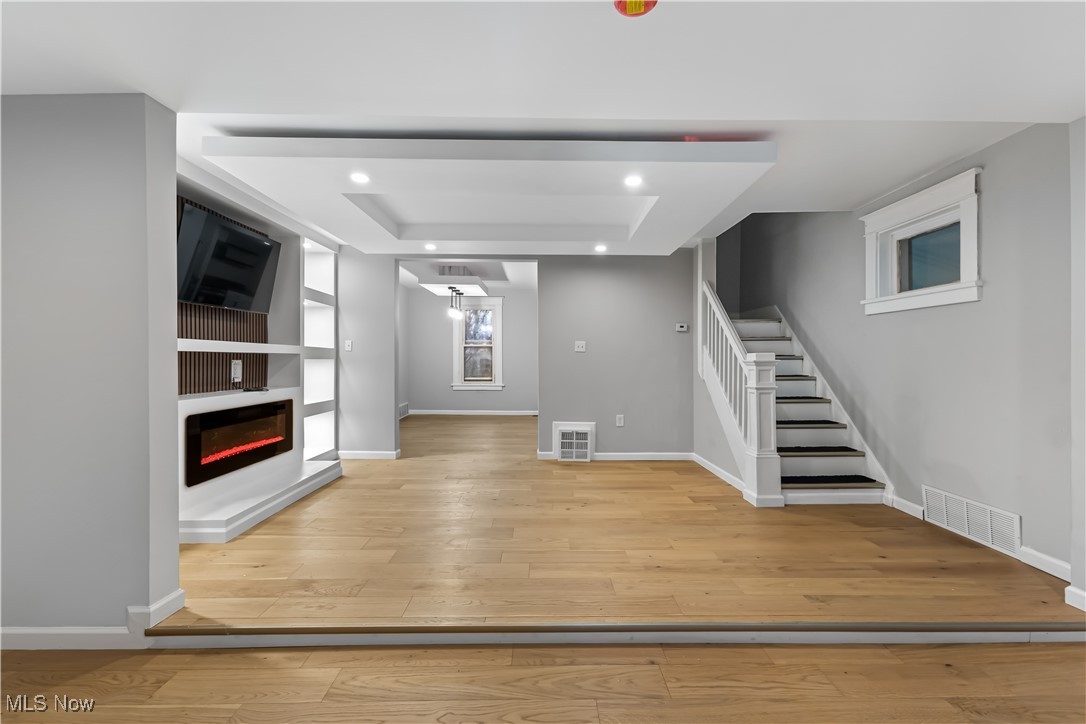 2424 Wilcox Street