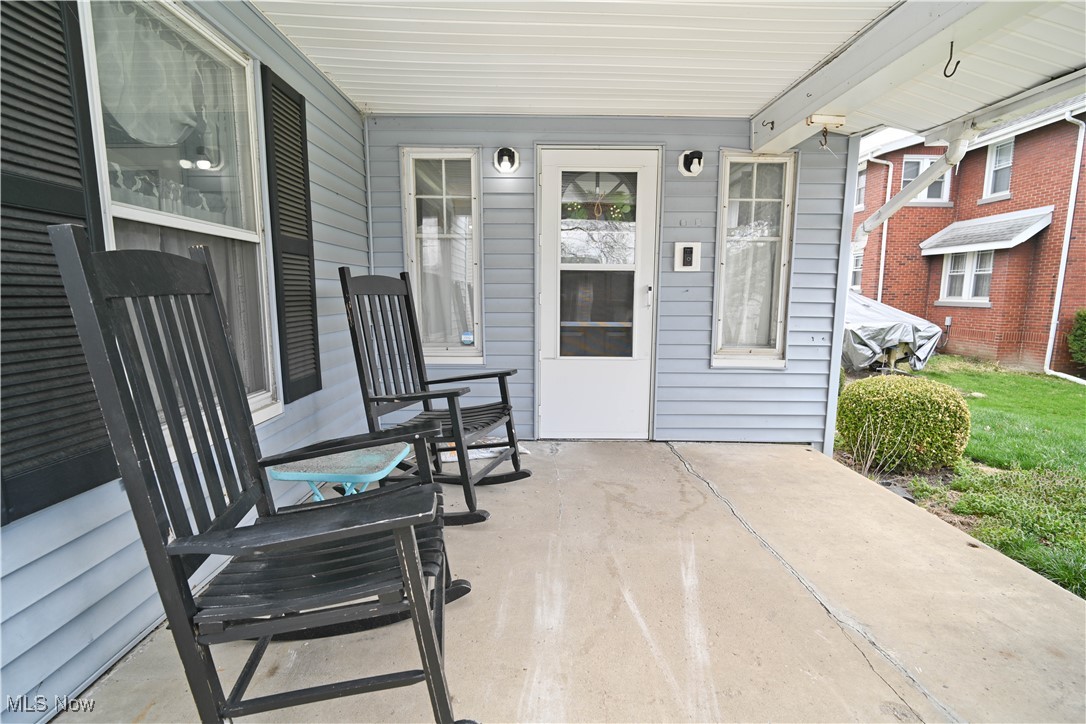 442 E Kline Street