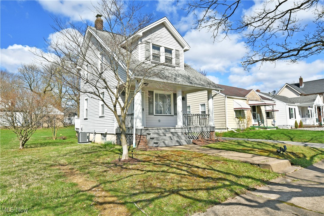 438 Garfield Street