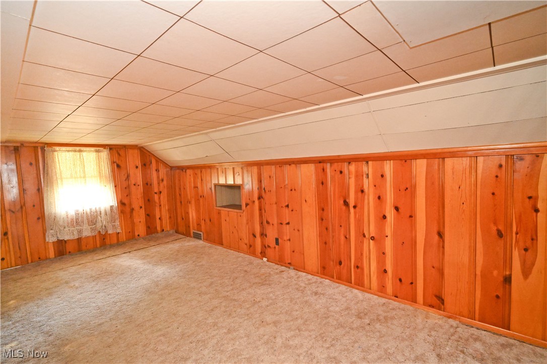 388 Meadowbrook Avenue