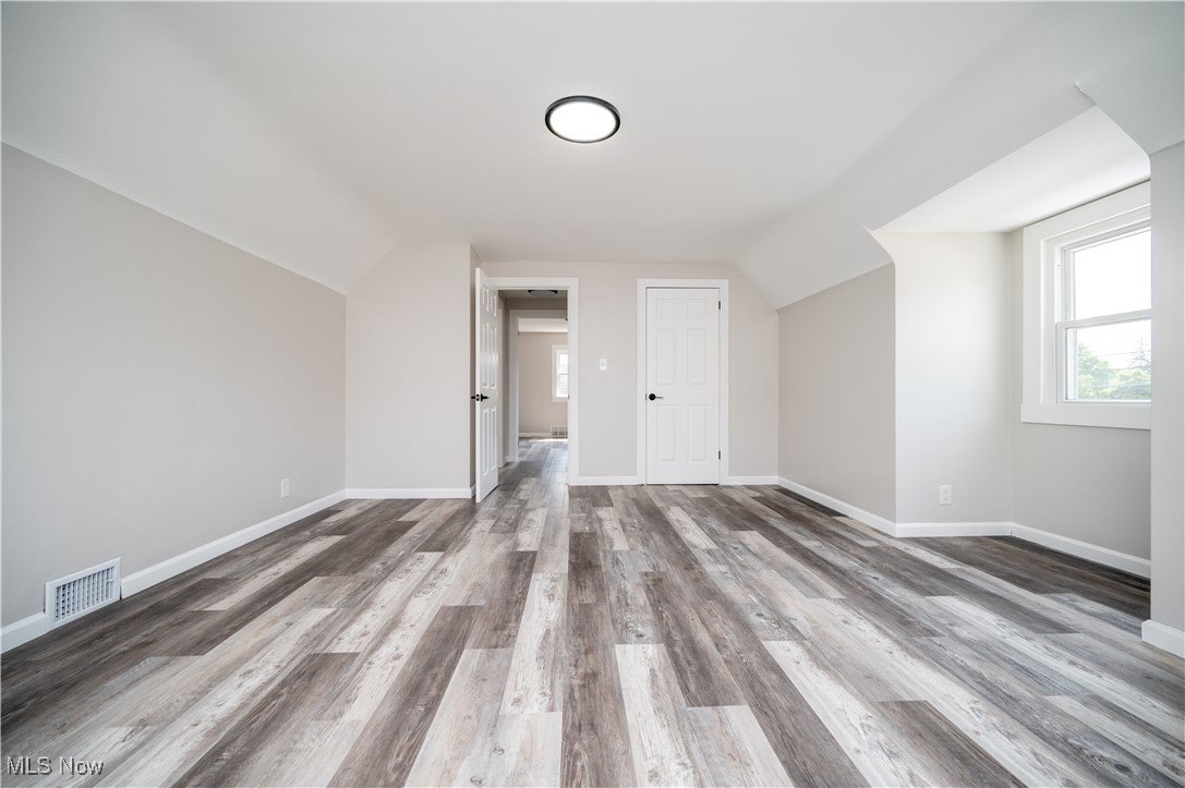 595 Elm Street