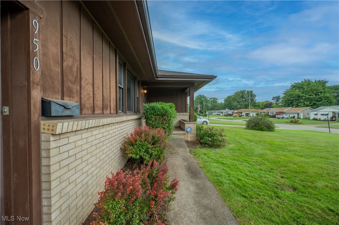 950 Kirwan Drive