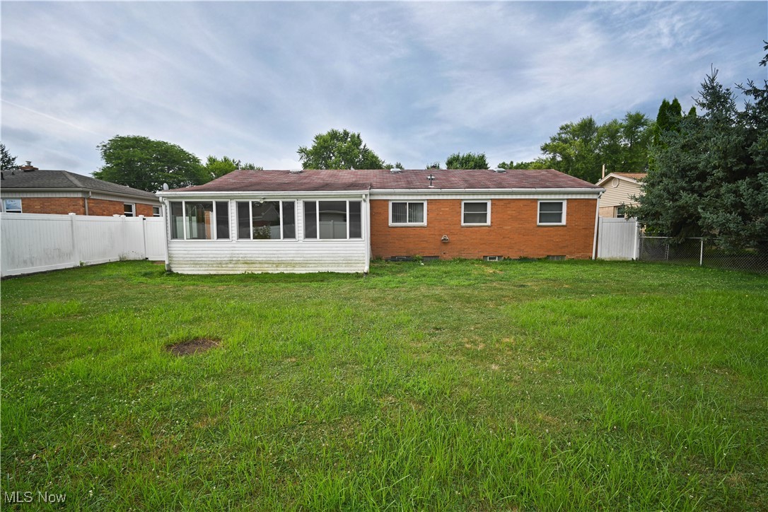 928 Edenridge Drive