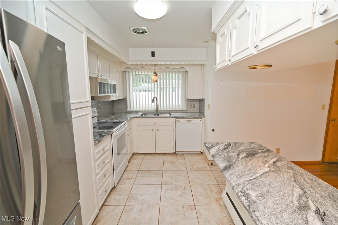928 Edenridge Drive
