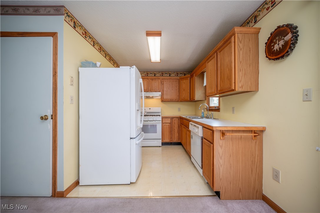 125 W Texas Avenue