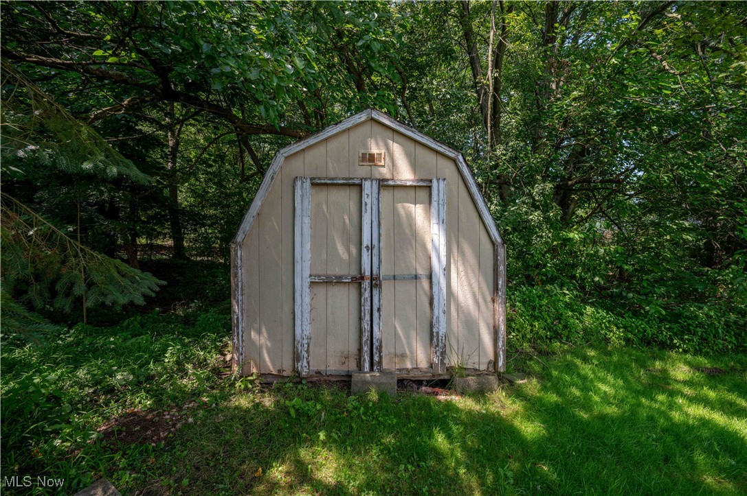 125 W Texas Avenue