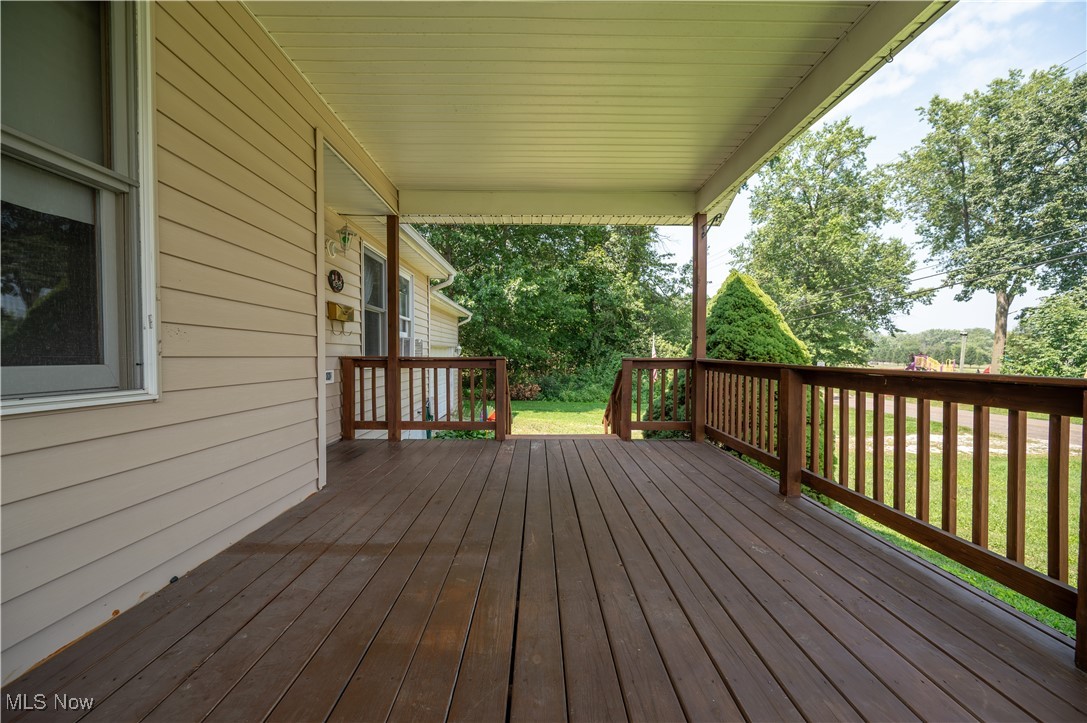 125 W Texas Avenue