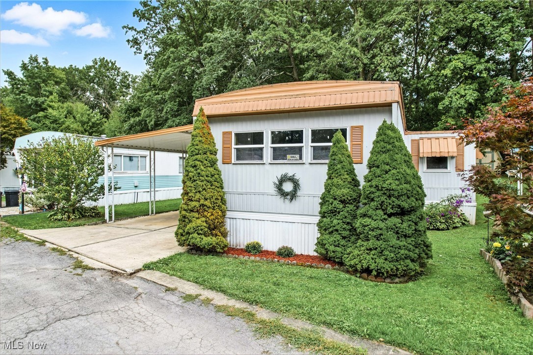 130 Hickory Lane SW
