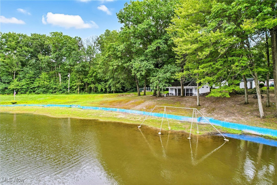 130 Hickory Lane SW
